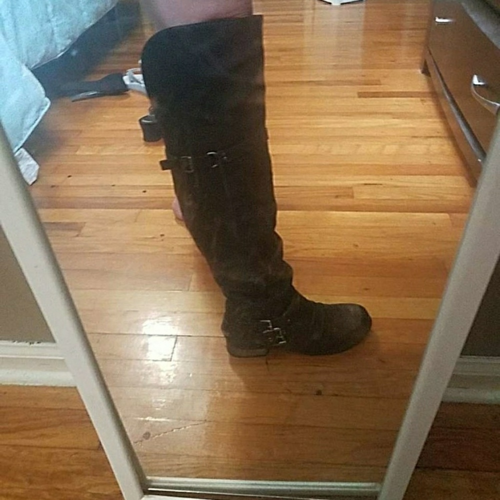 Carlos Santana boots